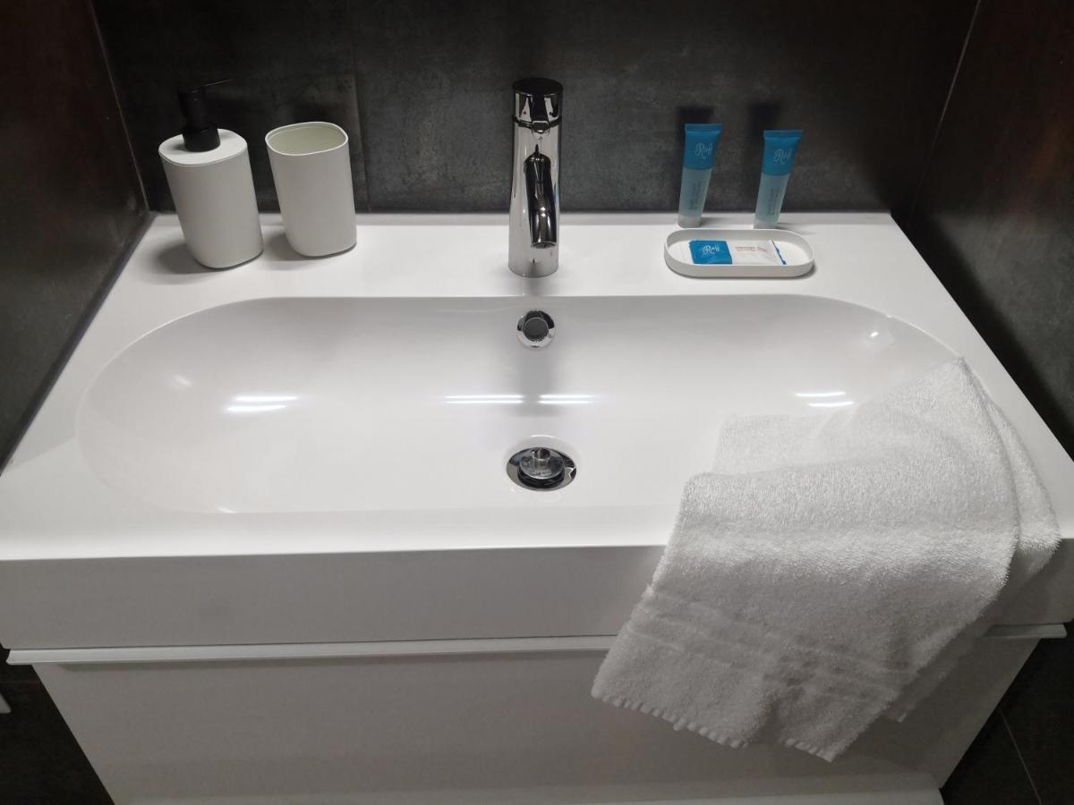 Luxury Apartment Near Niguarda Graziano39 Милано Екстериор снимка