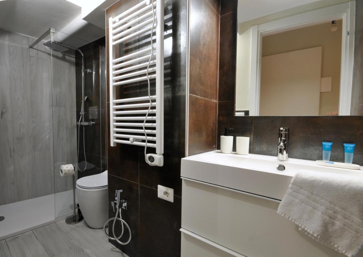 Luxury Apartment Near Niguarda Graziano39 Милано Екстериор снимка